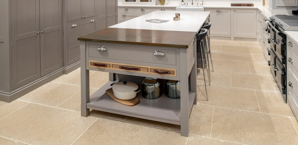 stone tiles 1024x500