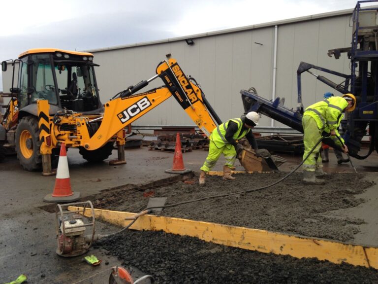groundworkerhire5 768x576